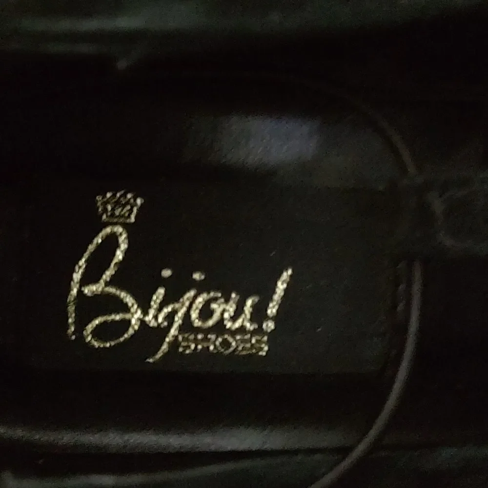 Bijou black suede